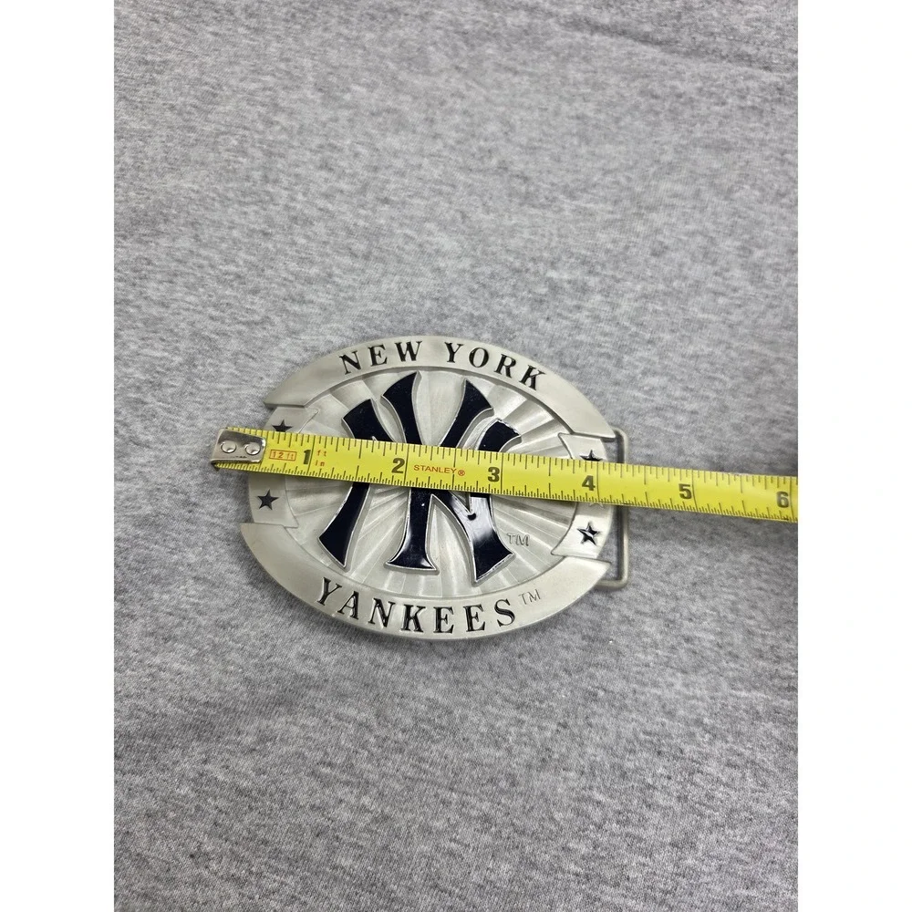 New York Yankees Siskiyou Large Silver MLB Belt Buckle